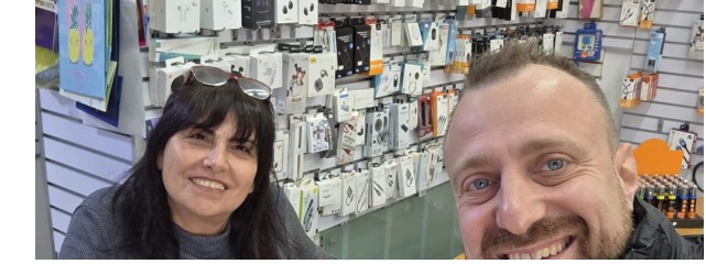 ברוך וסיגל אדלשטיין בחנות פון גת